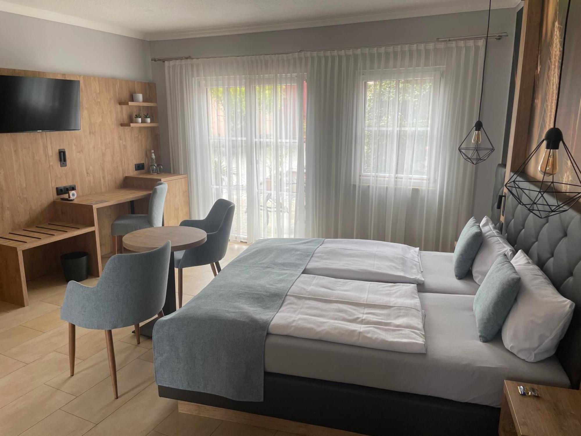 Hotel "Pension Marlis" Garni Reichenberg  Ngoại thất bức ảnh